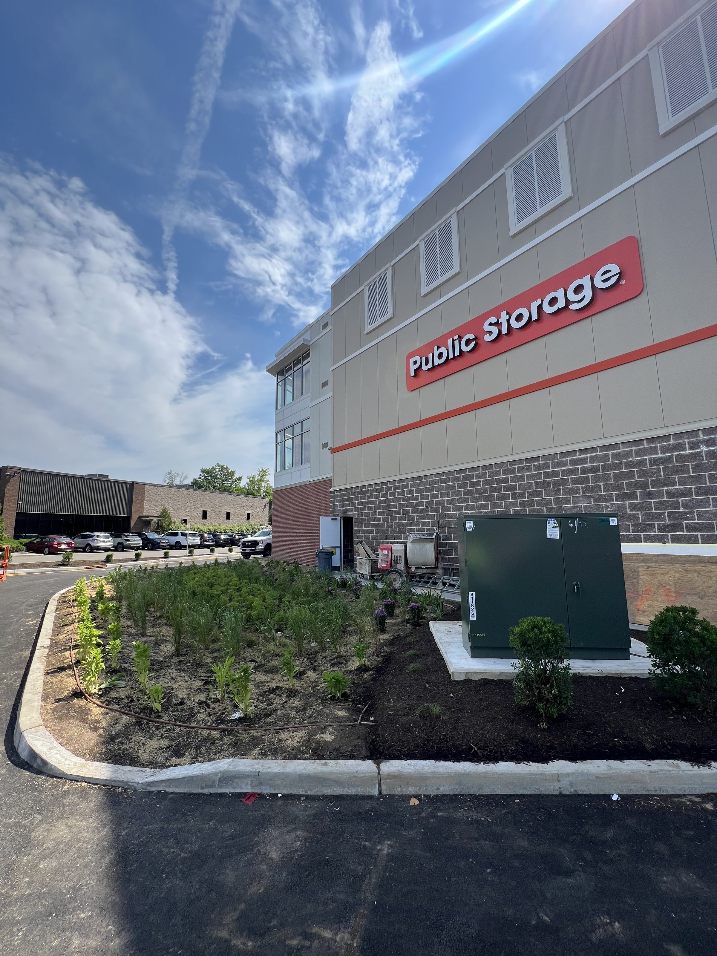 Completed Public Storage Mahwah signage and landscaping at the finished facility.